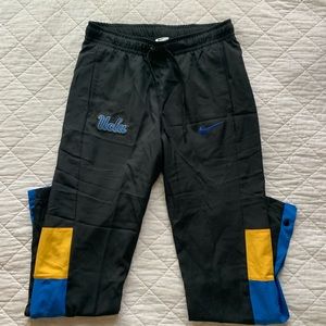 NIKE athlete sweat pants